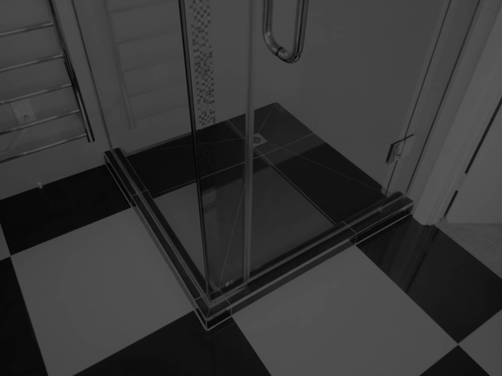 How Bathroom Specialists Maximise Space in Small Bathrooms